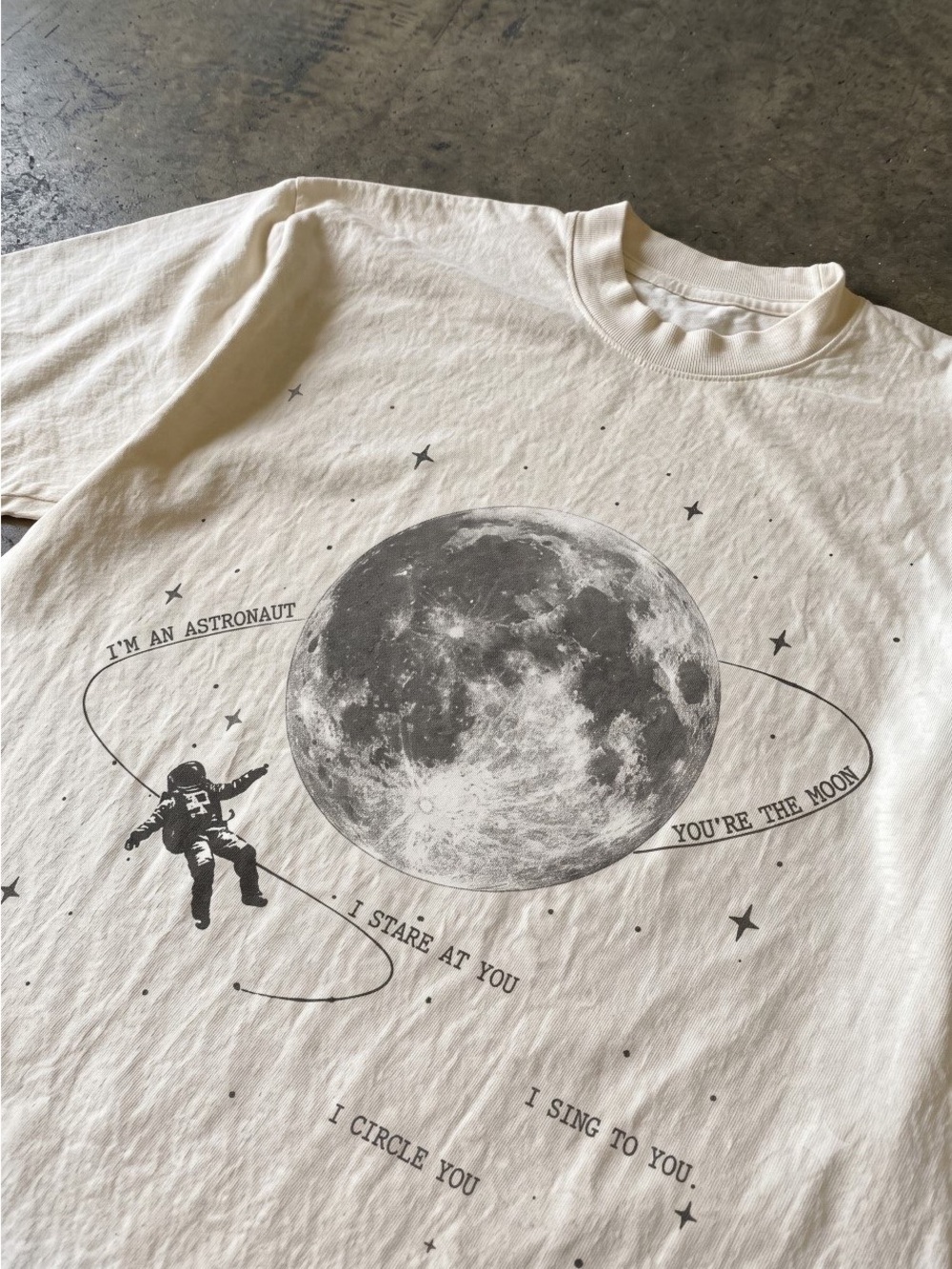 Vintage astronaut moon shirt, Noah orbiter tee - Picture 2 of 3